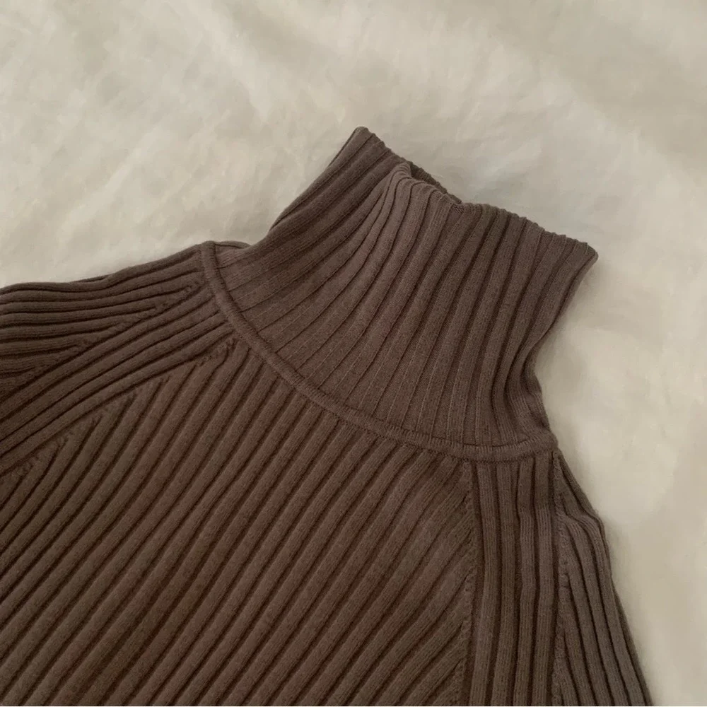 Wolford Merino Wool Turtleneck Ribbed Sweater - Picture 11 of 13